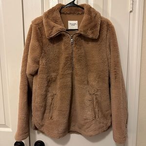 Abercrombie & Fitch Fur half zip sweatshirt